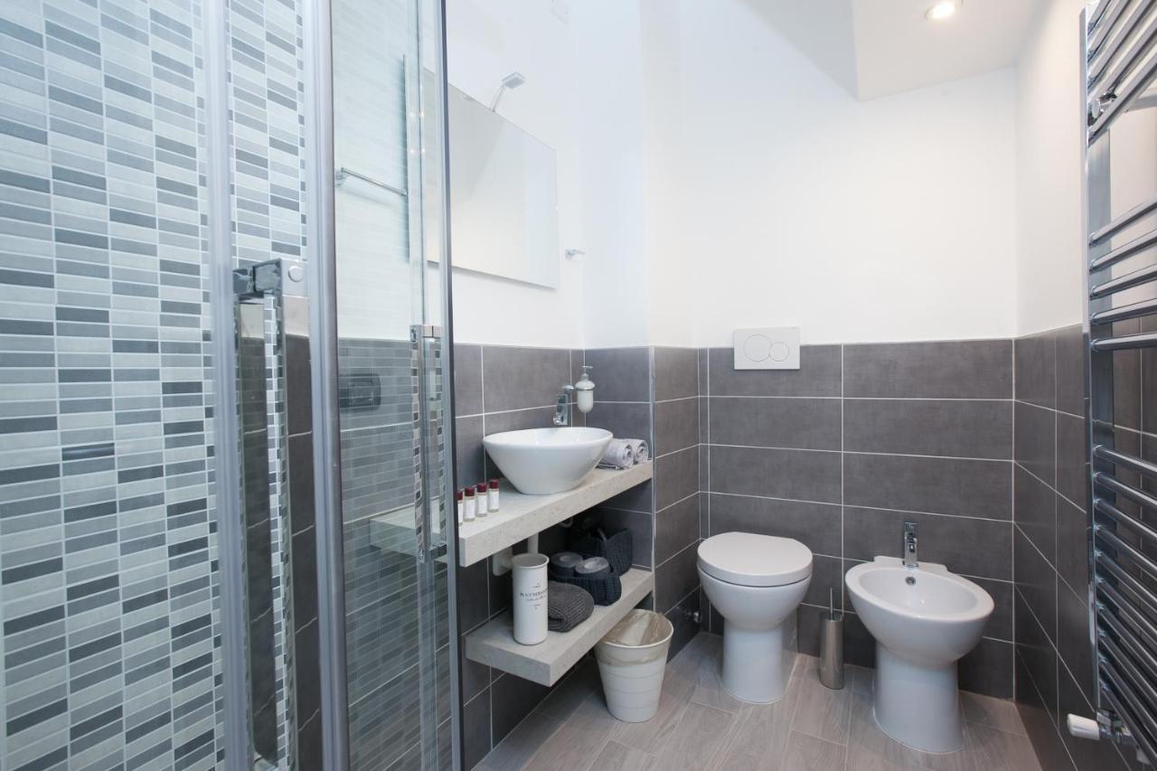 Amazing And New Penthouse In City Center Milão Exterior foto