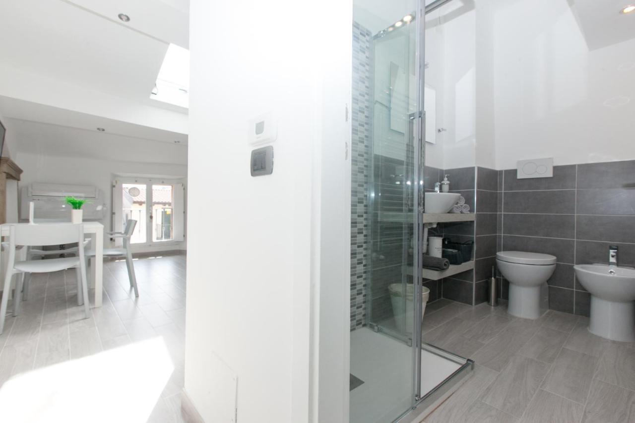 Amazing And New Penthouse In City Center Milão Exterior foto