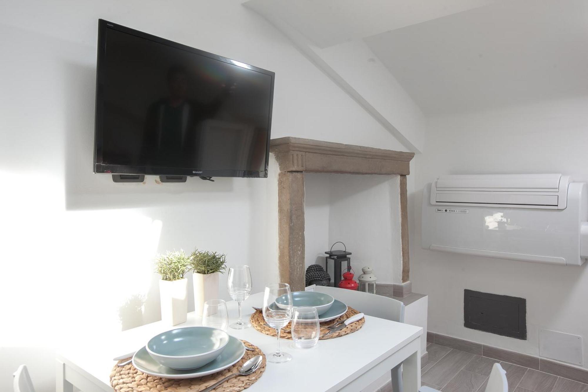 Amazing And New Penthouse In City Center Milão Exterior foto